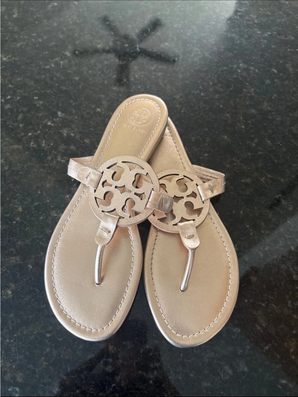 Tory Burch Miller Sandals Rose Gold Women’s Size 8 Brand New